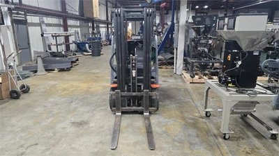 5,000 LB Mitsubishi FGC25K Forklift
