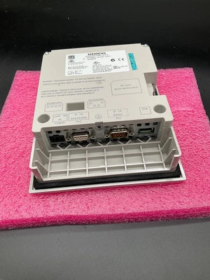 NEW SIEMENS 6AV6641-0CA01-0AX1