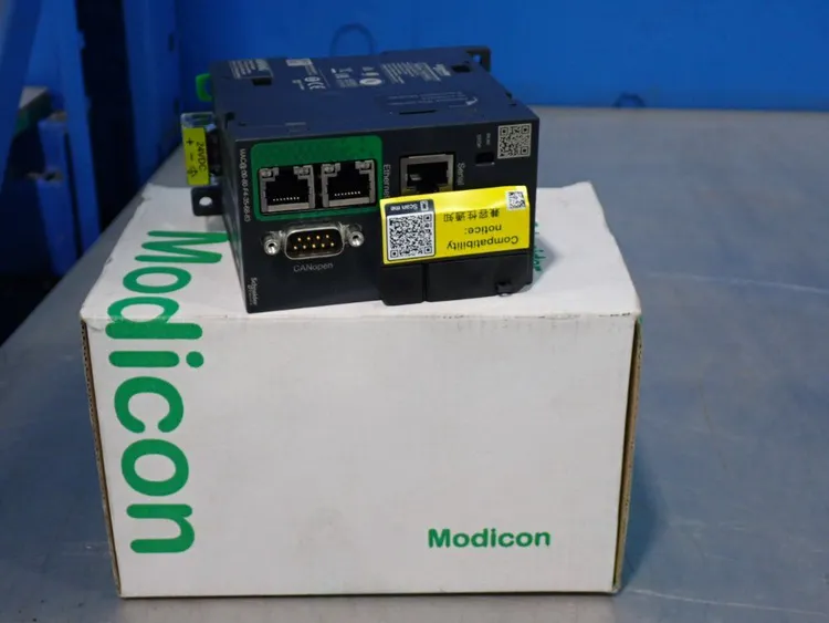 Used SCHNEIDER ELECTRIC TM251MESC Programmable Logic Controllers Ohio US | HGR 24 #1006738
