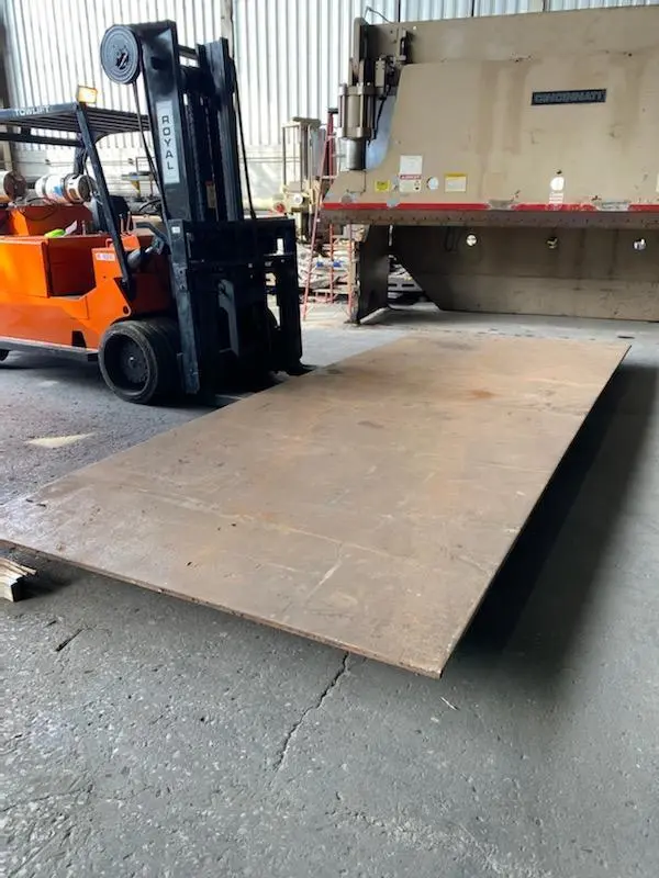 96" X 120" X 1" STEEL PLATE. STOCK # 1056920