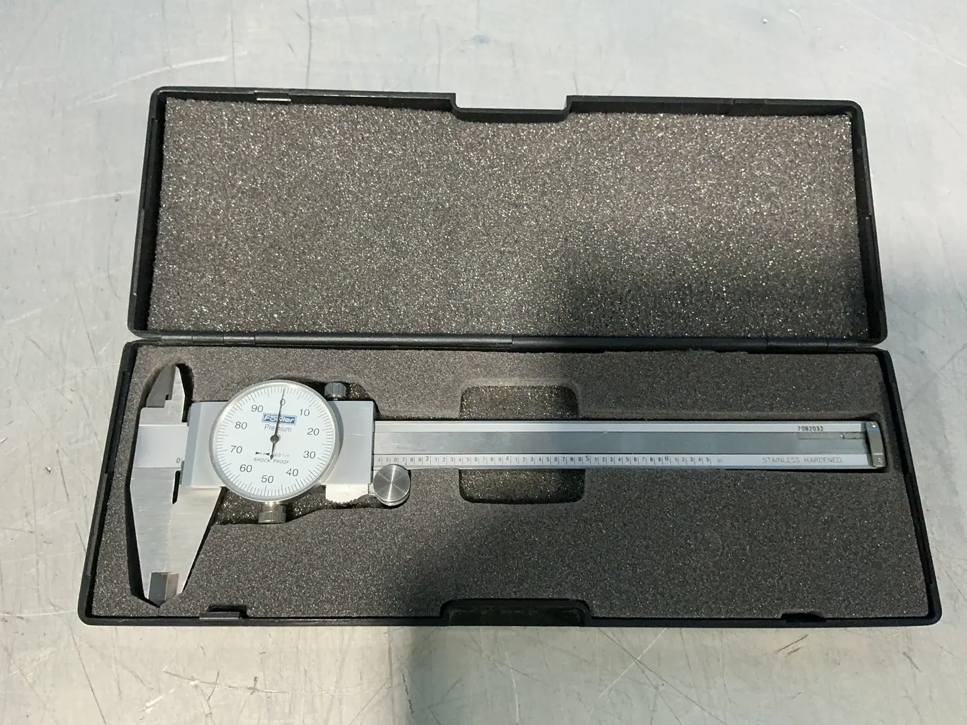 Used FOWLER _UNKNOWN_ Dial Calipers Ohio US | HGR 24 #1462187