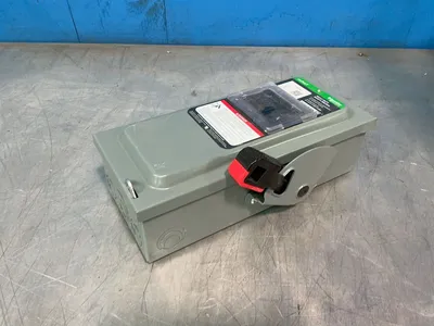 Used SCHNEIDER ELECTRIC VHU361 Switchgears Ohio US | HGR 24 #1272685