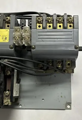 Used MORRIS 479U195-D11 PLC Contactors | Surplus Asset Holdings #1226804