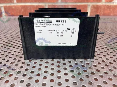 USED ABB OETL-NF200A DISCONNECT SWITCH W/ FERRAZ SHAWMUT 69133 DISTRIBUTION BLOCK