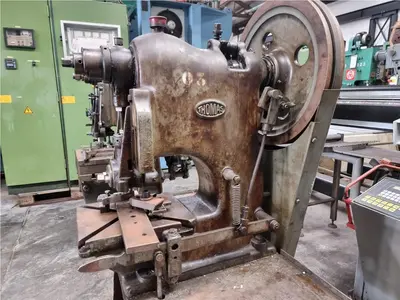 USED THOMAS 10 TON