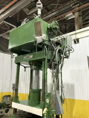 Used N/A MD200-4835 Molding Presses Ohio US | G-2000, Inc. #1258249