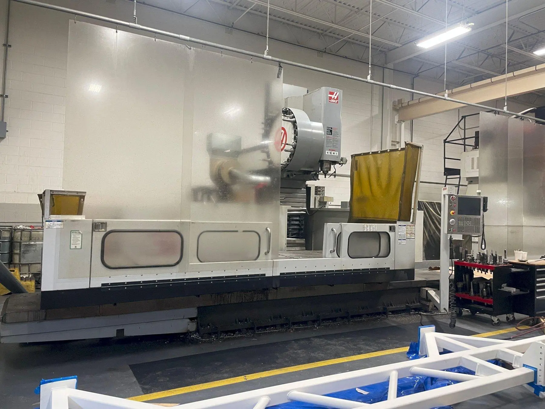 USED 2011 HAAS VS-3