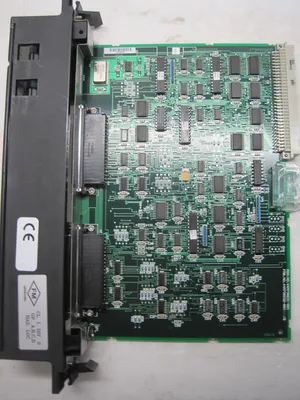 GE FANUC IC697BEM711 BUS RECIEVER