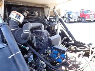 USED JOHNSTON 4000 SWEEPER TRUCK