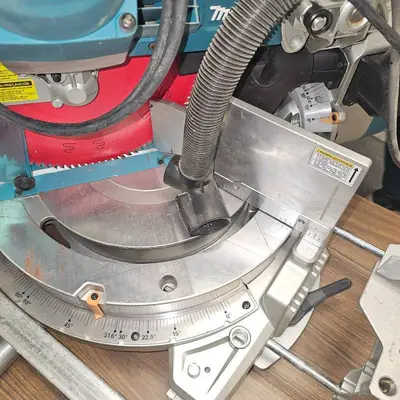 Like New Working 12" Makita Sliding Compound Saw with Stand