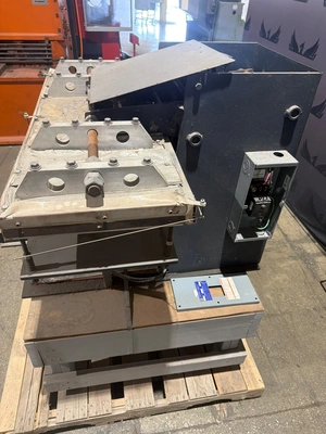 Used -- UNSPECIFIED -- Unknown Heat Presses Michigan US | iGAM Industrial Marketplace #1328052