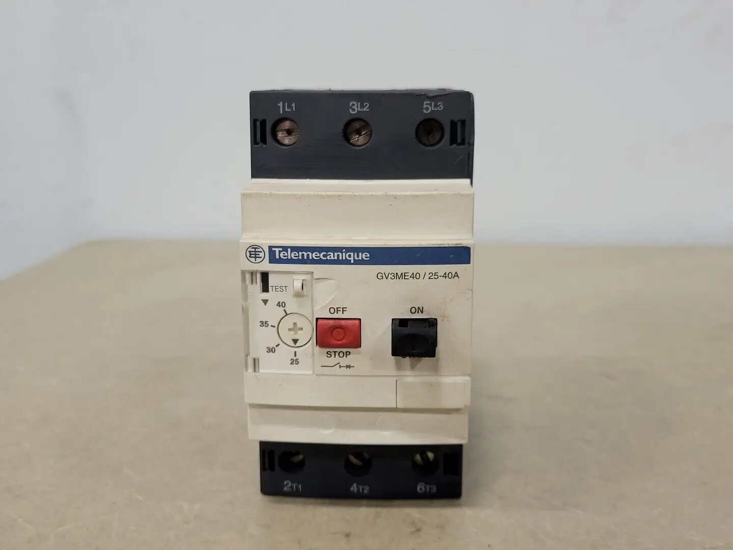 Used TELEMECANIQUE GV3ME40 Switchgears British Columbia CA | Lenmark #239916