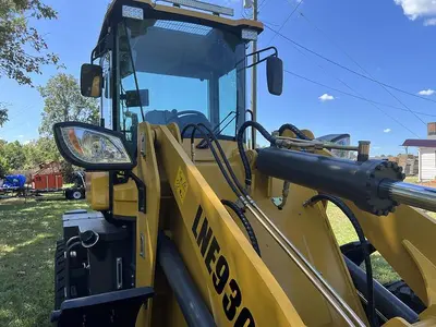 NEW 2025 LANE LNE930