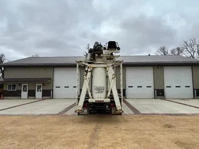 USED 2001 STERLING LT9513