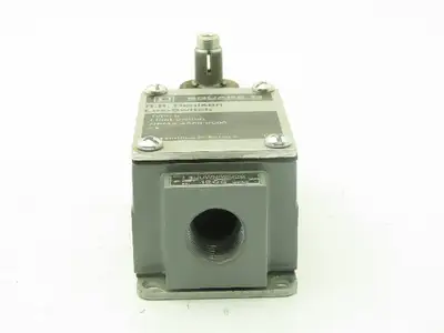 Square D L300WNS2M26 Limit Switch 600V 12A Type L