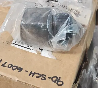 Burkert 0330 Solenoide Valve 24V 8W PNO-10bar loc5C20