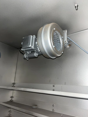 M Braun Glove Box System with Oxygen and H2O Analyzers Mb150b-G-1