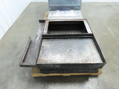 Enomoto 37"W x 8' 4"L Chip Conveyor 26"Belt 46"H Discharge 220V 3PH Chain Drive