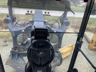 USED 2019 Deere 872G