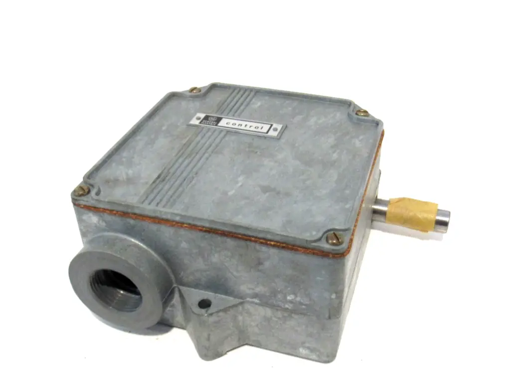 NEW GENERAL ELECTRIC CR115E124102AD GEARED ROTARY LIMIT SWITCH