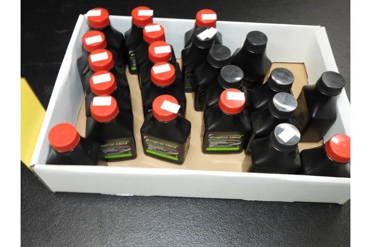 Used _UNKNOWN_ _UNKNOWN_ Chemicals, Fluids & Lubes Michigan US | Thompson Auctioneers #1521012