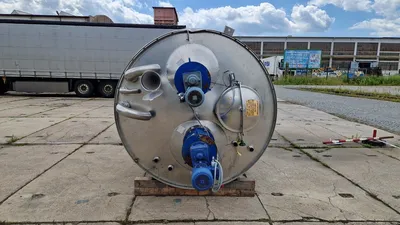 Hoeksma & Velt 6,000 Litre Stainless Steel Tanks | Perry Equipment (3)