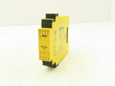 Sick FX3-XTI084002 Flexi Soft Safety Controller 1044125 24VDC 2.2 W FW V3.10.0