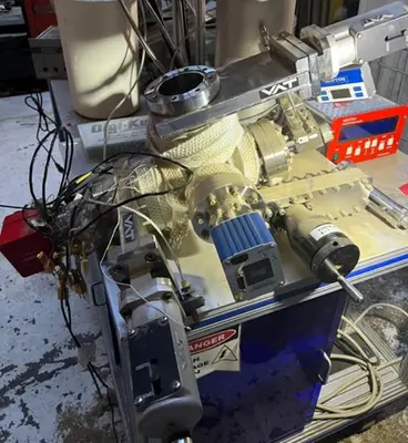 Ultra High Vacuum System