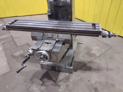 3 HP SUPERMAX MODEL #YCM-16VS VARIABLE SPEED VERTICAL RAM TYPE MILL: STOCK #19651