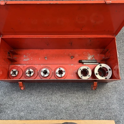 Used RIDGID RIDGID 700 Misc Industrial Equipment California US | Davliegogo LLC #1709976