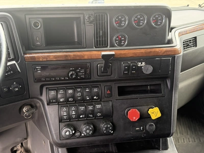 Used 2020 INTERNATIONAL LT625 TRUCK TRACTOR Conventional trucks Michigan US | Miedema Asset Management Group #1709466