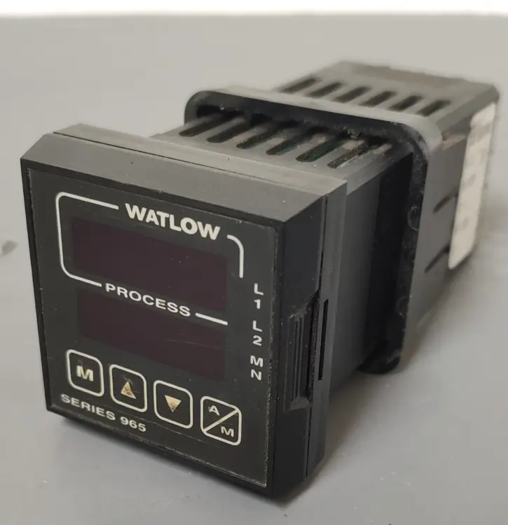 Used Watlow 965A-1DD0-000 Temperature Controls Kentucky US | Edwards Industrial Repair #1062181