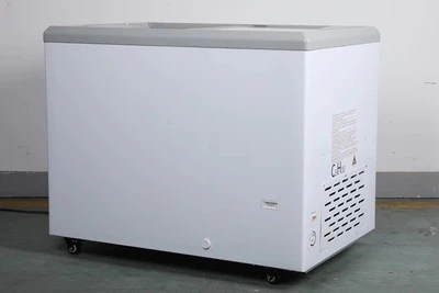 168-0046 FDF12.4CF 41" Sliding Glass Self Contained Chest Freezer