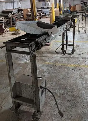 27' CONVEYORIZED GLUE-SPREADER