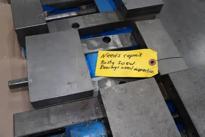*4* Kurt Machine Vises