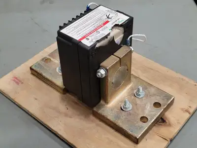 USED SCHNEIDER ELECTRIC 252-7563