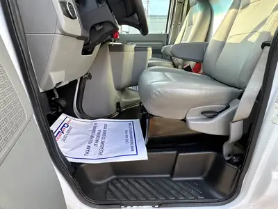 Used 2023 FORD E-450 Box trucks Florida US | Truck and Van Outlet #1509144