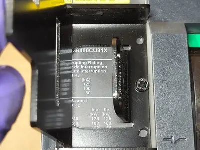 NEW SQUARE D LLA36400CU31X