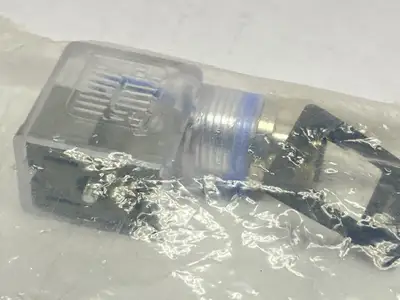 NEW MENCOM SOLENOID VALVE ADAPTER M12 4A 24V
