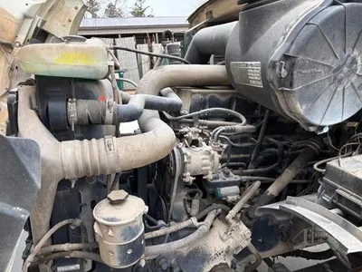 USED 2001 STERLING LT9513