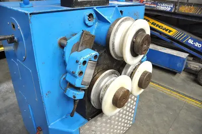 USED PULLMAX SECTION BENDER
