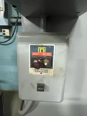 DO-ALL 3012-U Vertical Band Saws | Universal Press & Machinery (UPM) (3)
