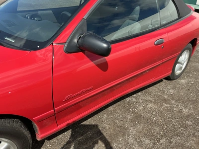 USED 1996 PONTIAC SUNFIRE