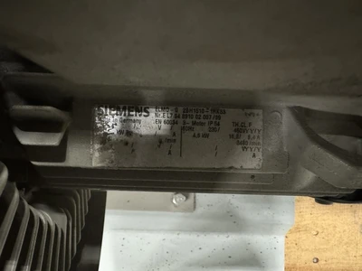 6 HP Conair Vacuum Pump