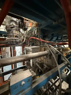STERLING LS-3 Blow Molding Machines | ListingHippo (33)