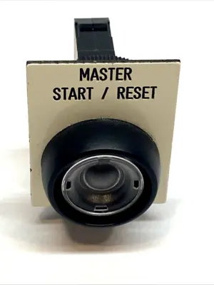 USED ALLEN-BRADLEY GREEN 22MM ILLUMINATED PUSH BUTTONW/ 800F-N3G NO COVER