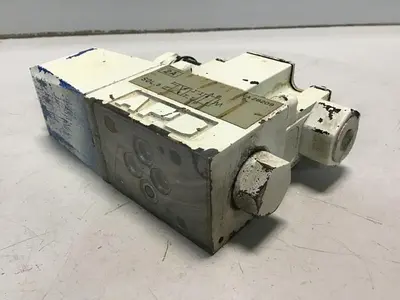 USED VICKERS DG4V-3-2A-M-P7-H-7-T10-50