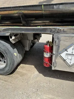 Used 2004 POLAR 406 Tanker Trailers Texas US | MCO Truck & Equipment #1513747