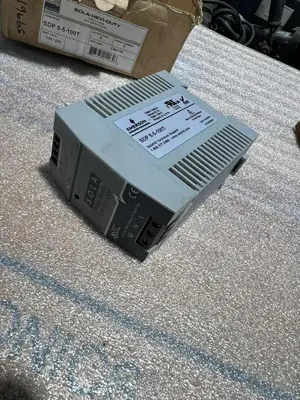 NEW OPEN BOX Emerson SDP 5-5-100T SolaHD Power Supply STK L689CC