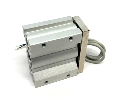 USED SMC GUIDED PNEUMATIC CYLINDER SLIDE BEARING 20MM STROKE